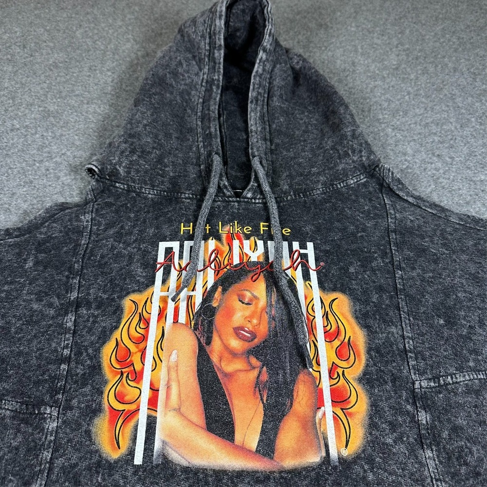 Vintage Aaliyah Women's Medium Hot Like Fire "Cold Shoulder" Hoodie - Picture 2 of 12